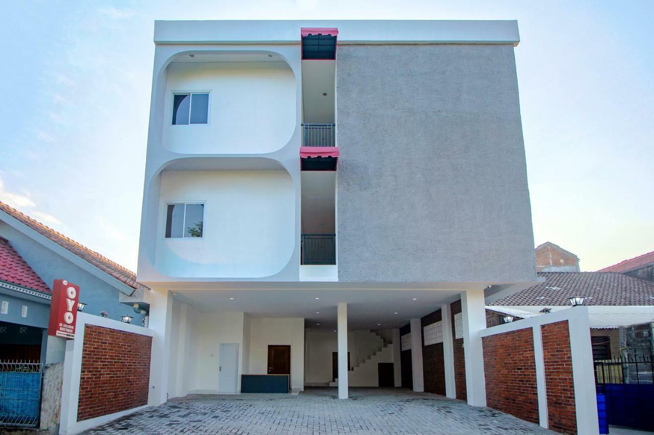 Super Oyo 13I9 88 Exclusive Guesthouse Kejayan Exterior foto